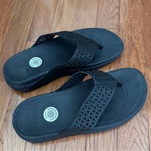 Womens Fitflop flip flop. Size 8.